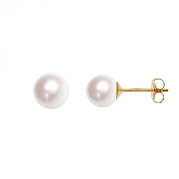 750/1000 Gold Earrings with 7mm pearl.