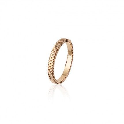Gold Plated Wedding Ring with embossed stripes 3mm.