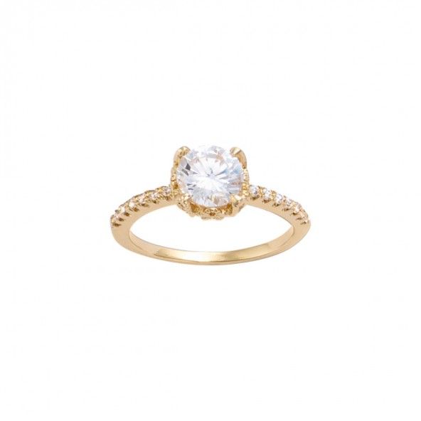 Gold Plated Solitaire ring with round zirconia 8mm.