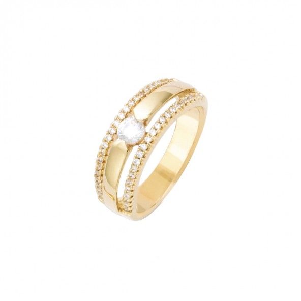 Gold Plated Solitaire ring with round zirconia 7mm.